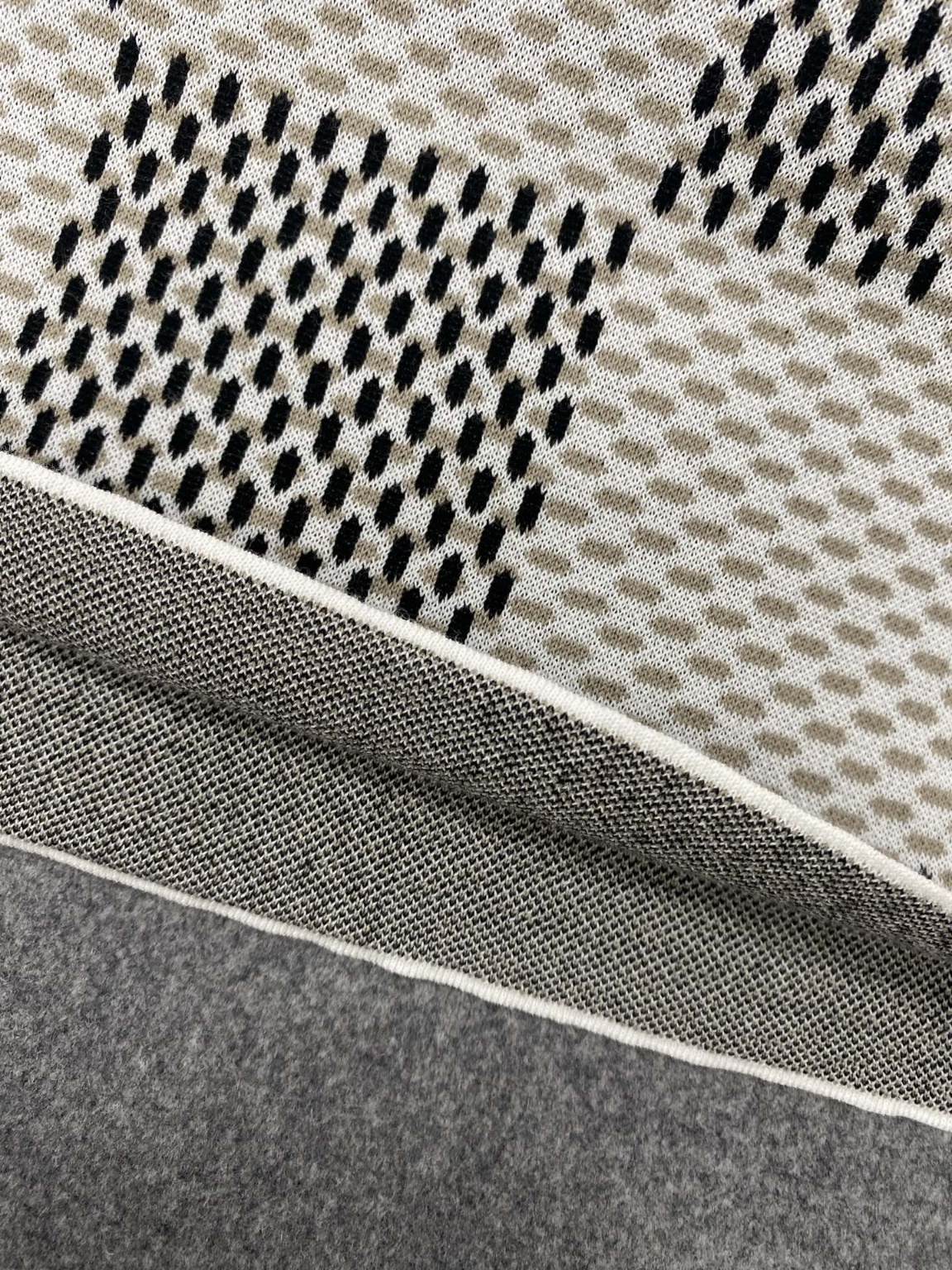 d43665b1f6f443b15071210c7b09b559_1747093362_5669.jpg