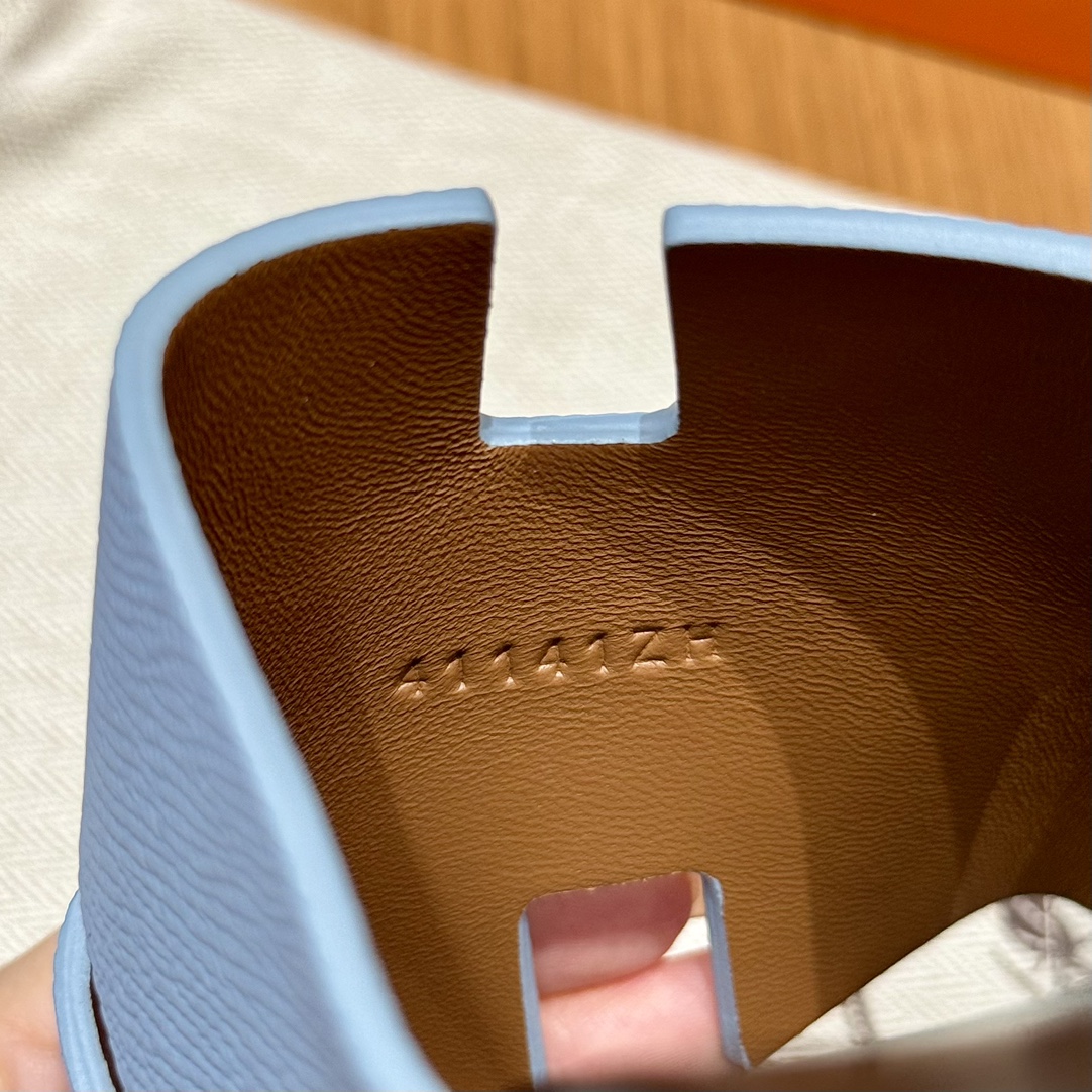 fda10c7f9579e9cf7d194f04689ab2e1_1755834423_3361.jpg