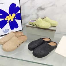 마르니 블로퍼
