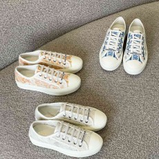 디올 스니커즈