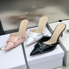 디올 슬리퍼