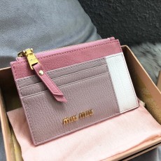미우미우 카드지갑