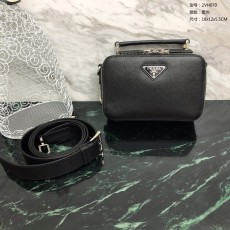 프라다 사피아나브릭숄더백