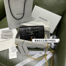 발렌시아가 아워글래스체인월렛
