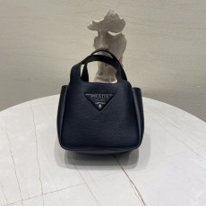 프라다 비텔로다이노토트백