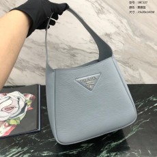 프라다 비텔로다이노토트백