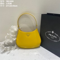 프라다 클레오브러시드숄더백