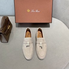 로로피아나 로퍼