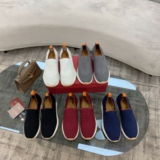 로로피아나 스니커즈