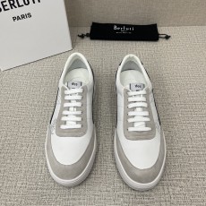 벨루티 스니커즈