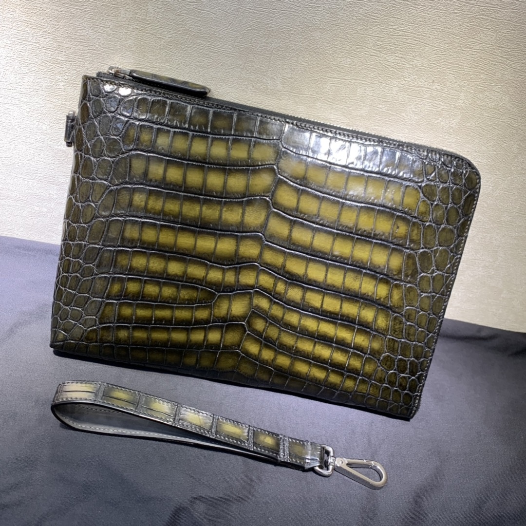 벨루티 클러치(악어가죽)