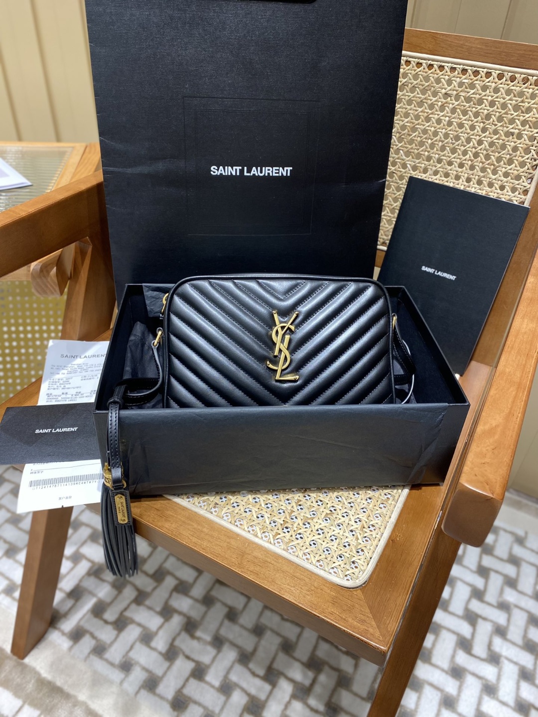 생로랑 마틀라세루카메라백