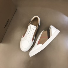 버버리 스니커즈