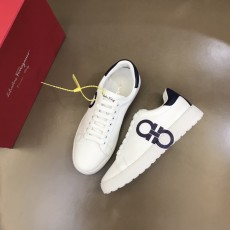 페라가모 스니커즈