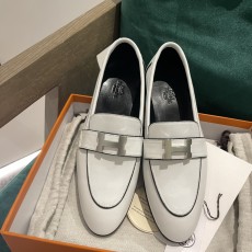 에르메스 로퍼