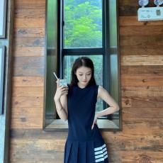 톰브라운 원피스