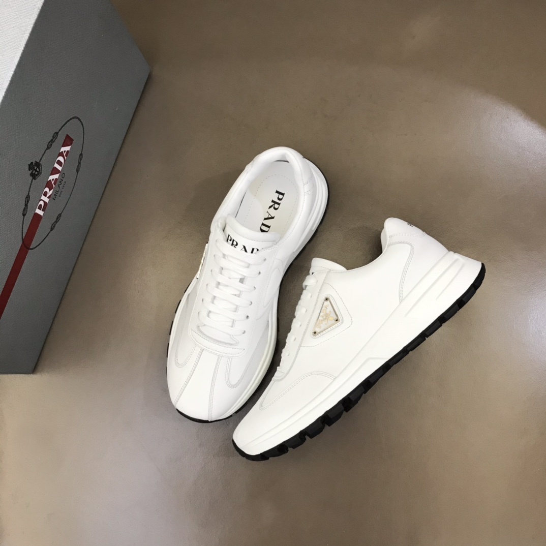 프라다 스니커즈