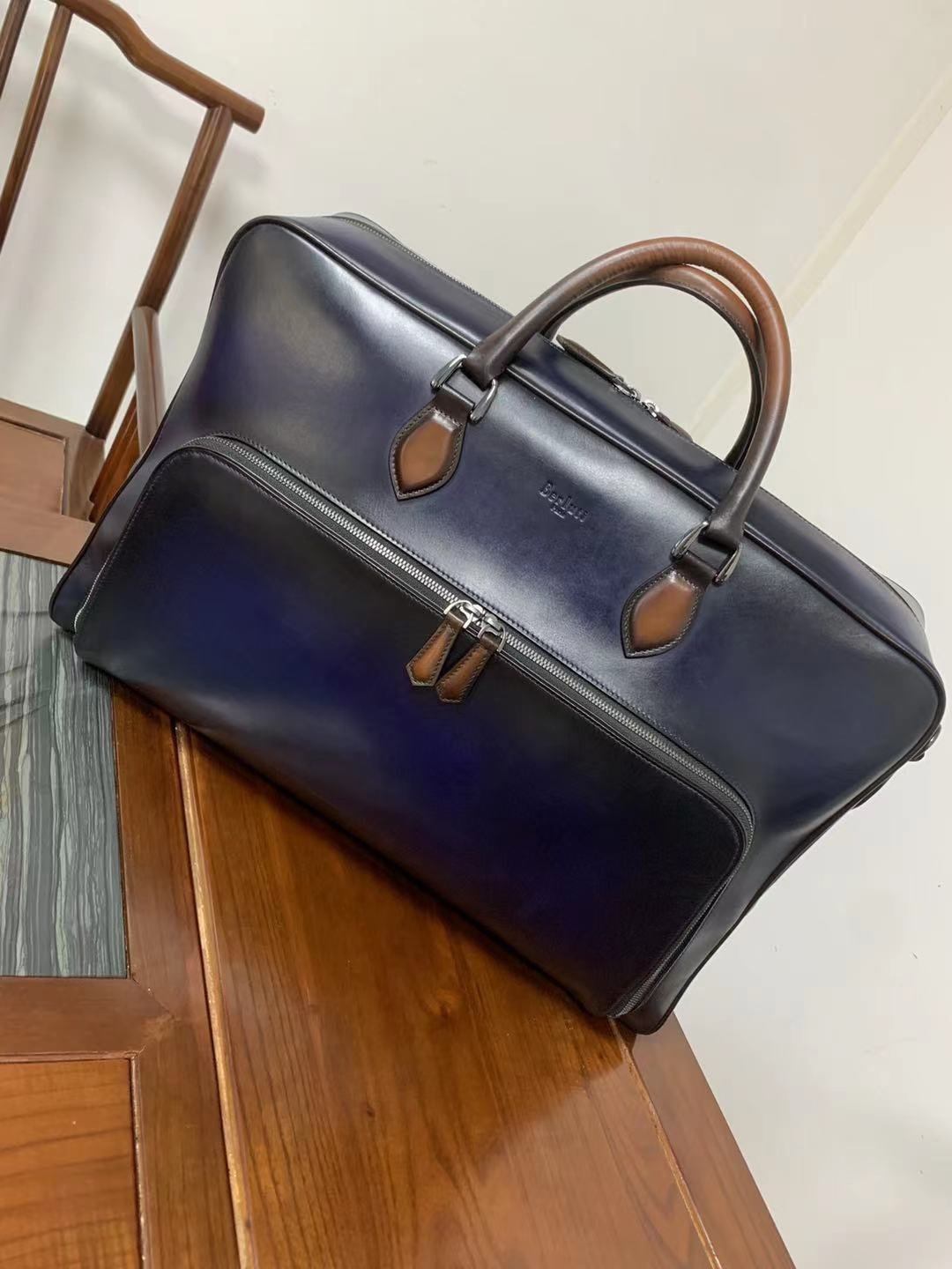 벨루티 여행가방