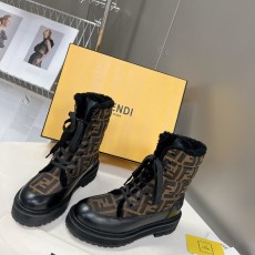 펜디 워커