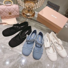 미우미우 플랫슈즈