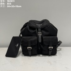 프라다 벨라백팩