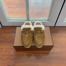 로로피아나 블로퍼