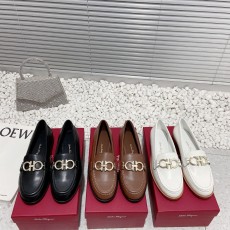 페라가모 로퍼