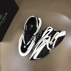 발망 스니커즈