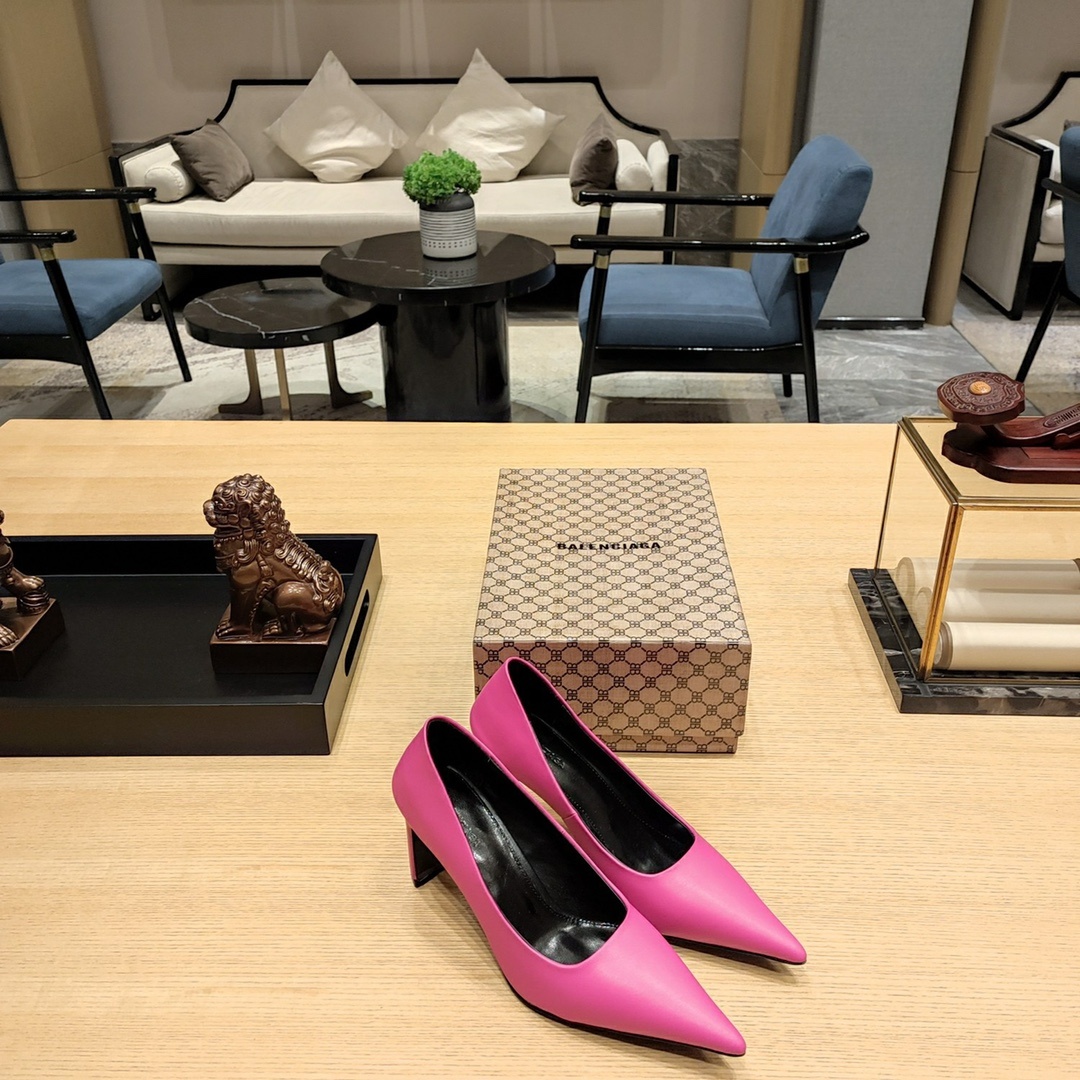 발렌시아가 구두