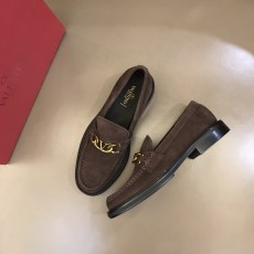발렌티노 로퍼