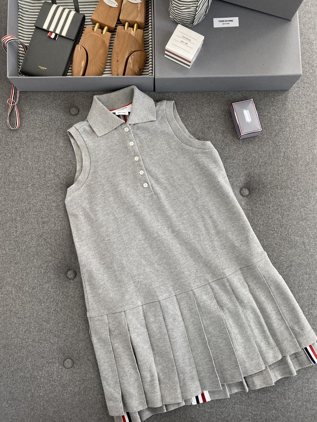 톰브라운 원피스