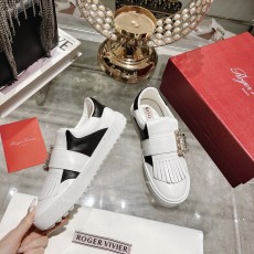 로저비비에 스니커즈