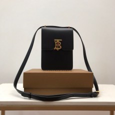버버리 로빈크로스백