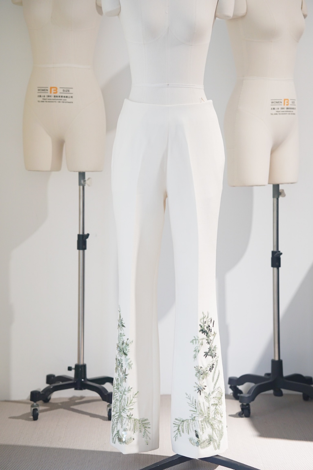 발렌티노 바지