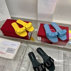 페라가모 슬리퍼