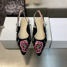 디올 슬링백