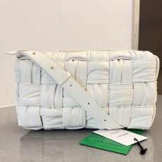 보테가베네타 브릭카세트백