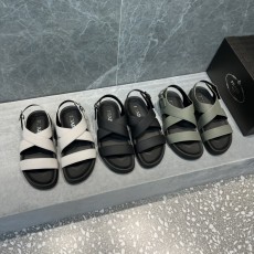 프라다 샌들