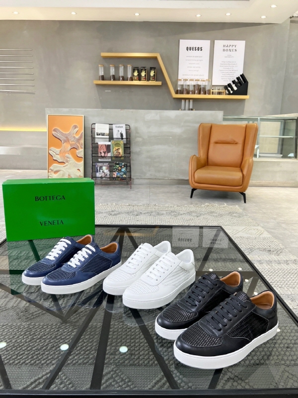 보테가베네타 스니커즈