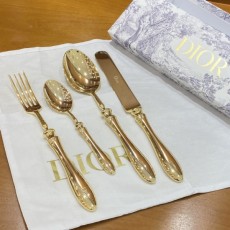 디올 커트러리