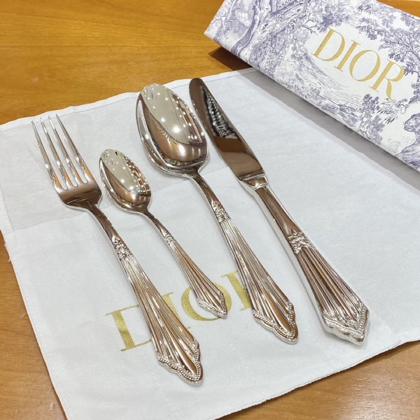 디올 커트러리