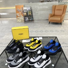 펜디 스니커즈