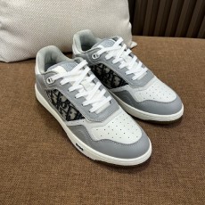디올 스니커즈