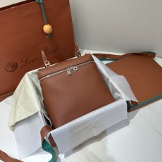 로로피아나 엑스트라포켓백팩