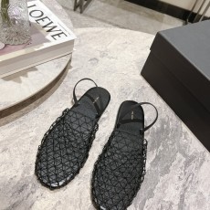 더로우 샌들