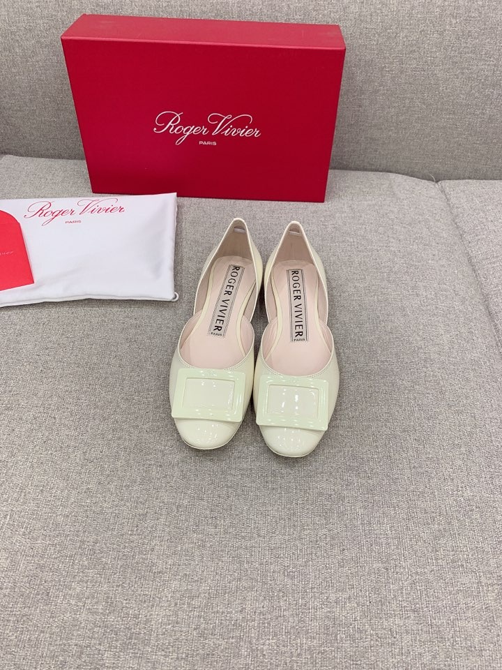 로저비비에 플랫슈즈