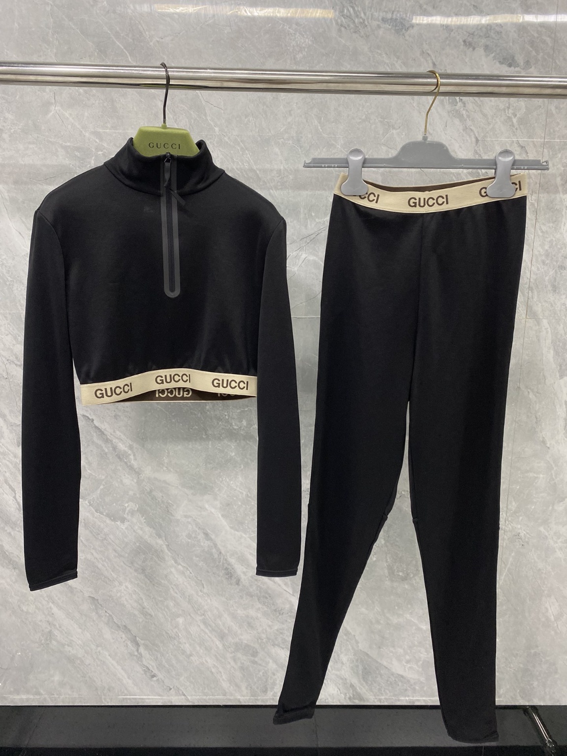 구찌 트레이닝복