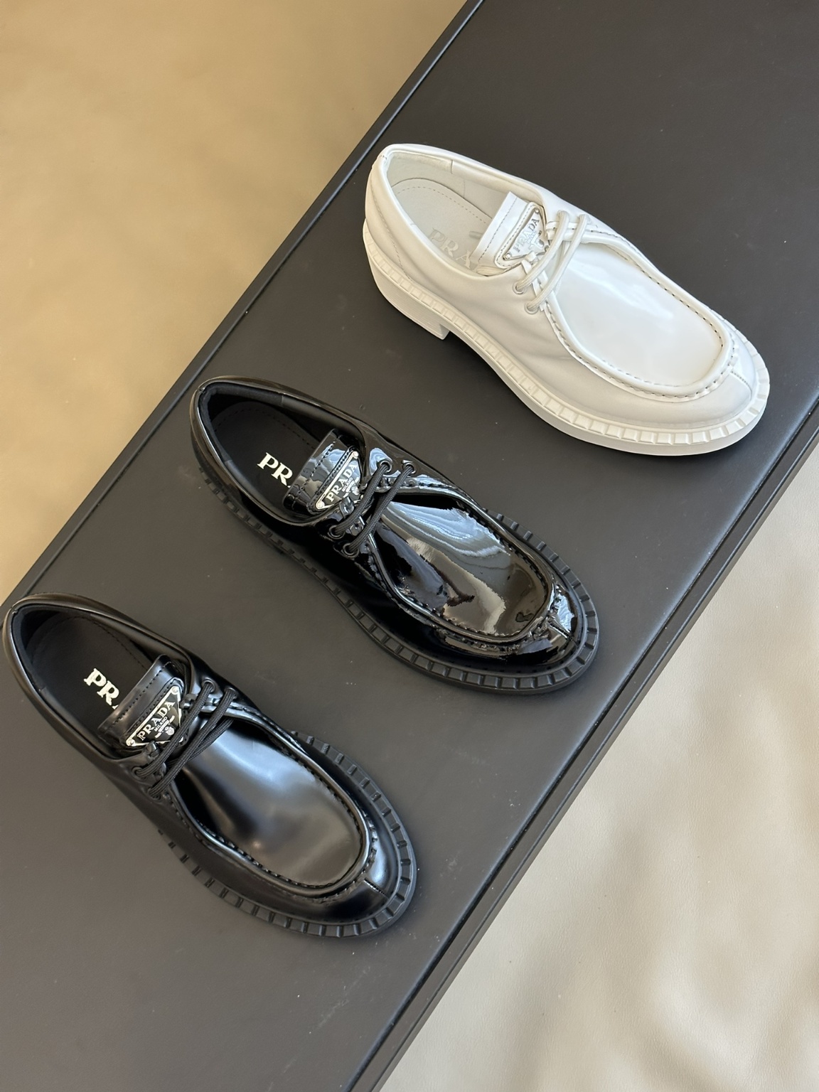 프라다 구두