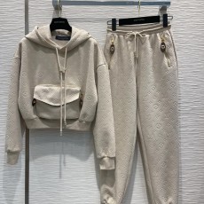 루이비통 트레이닝복