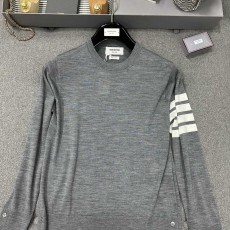 톰브라운 니트